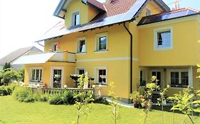 Kunterbunt Seehaus
